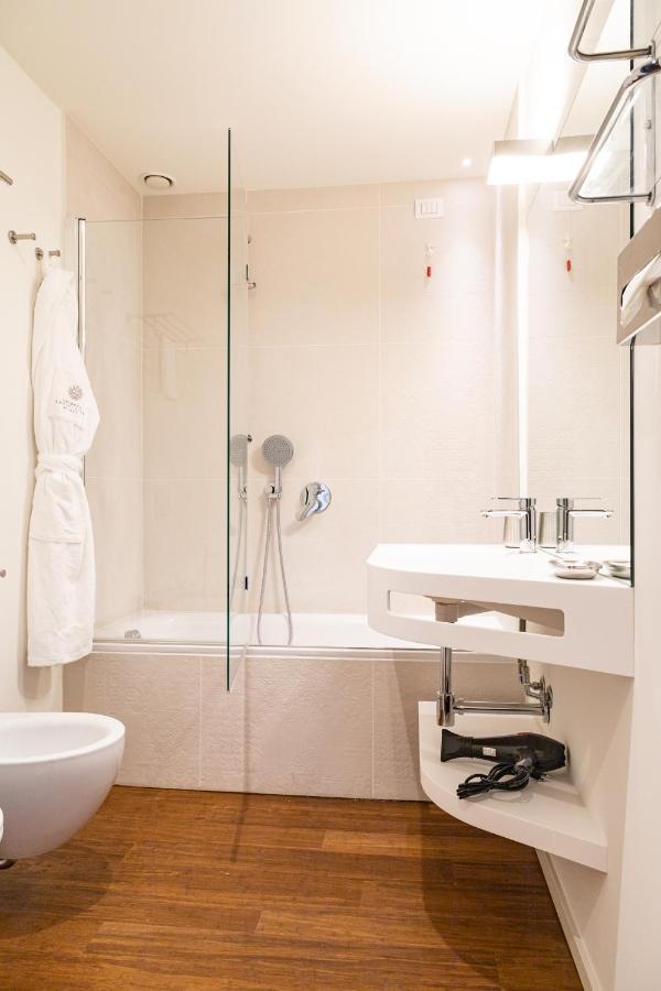 Ariosto Social Club Apartment Milan Luaran gambar
